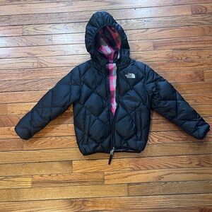 Girls XS 5 The North Face Black & Pink Reversible Quilted Puffer Jacket